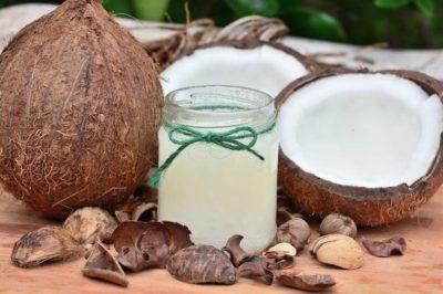 Beneficios del aceite de coco para la belleza